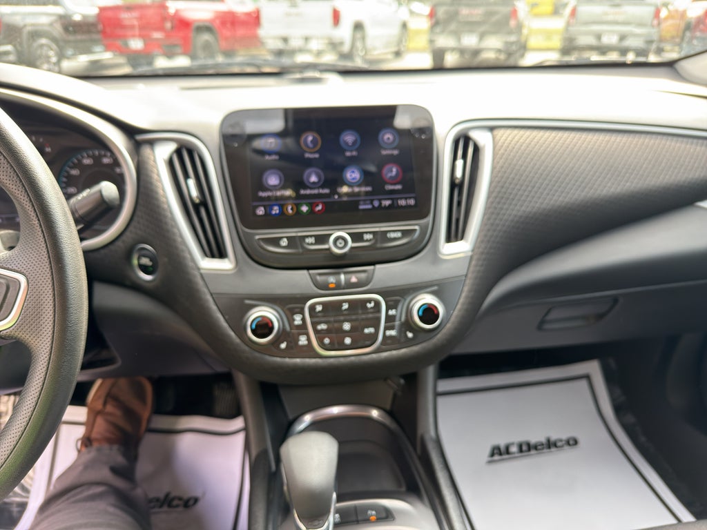 2025 Chevrolet Malibu LT