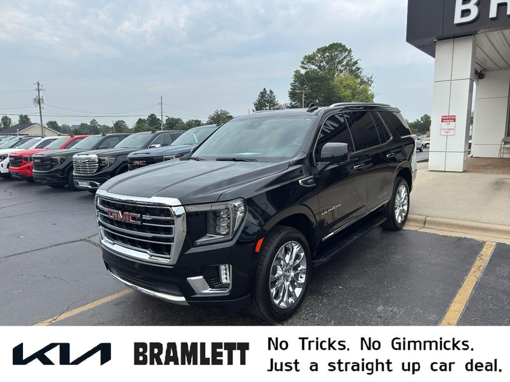 2023 GMC Yukon SLT