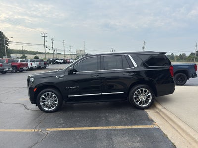 2023 GMC Yukon SLT
