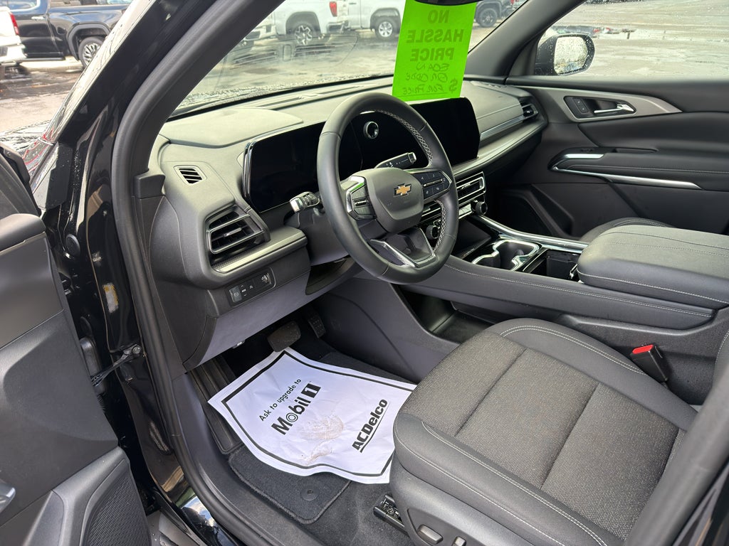 2024 Chevrolet Traverse FWD LT