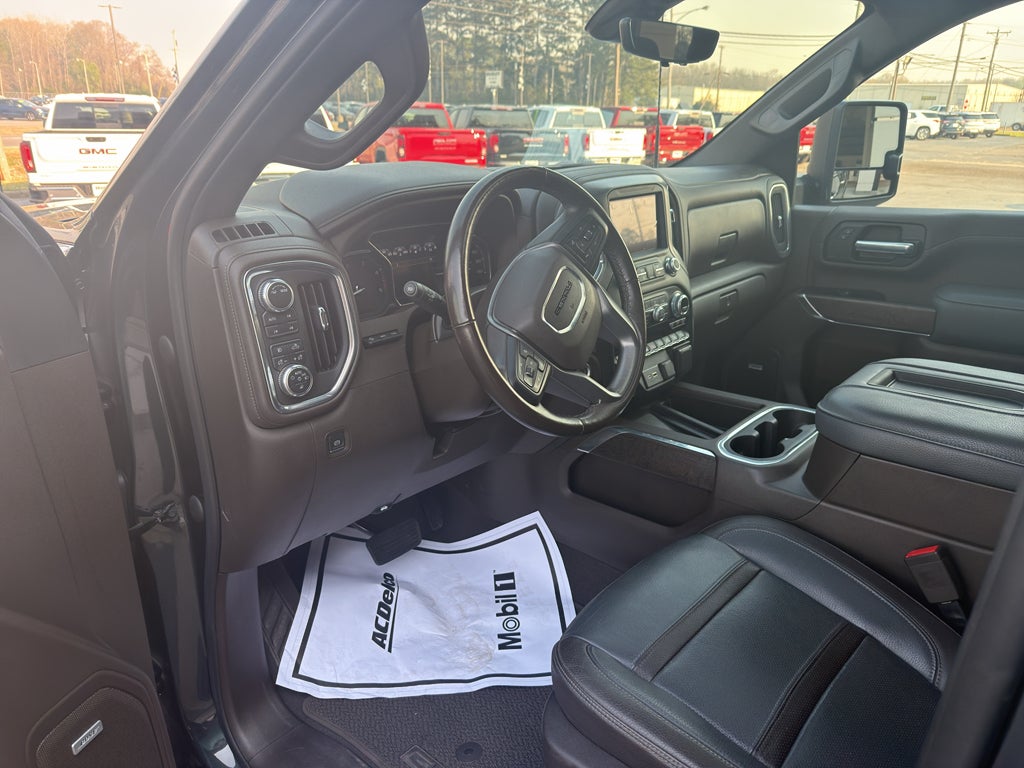 2022 GMC Sierra Denali