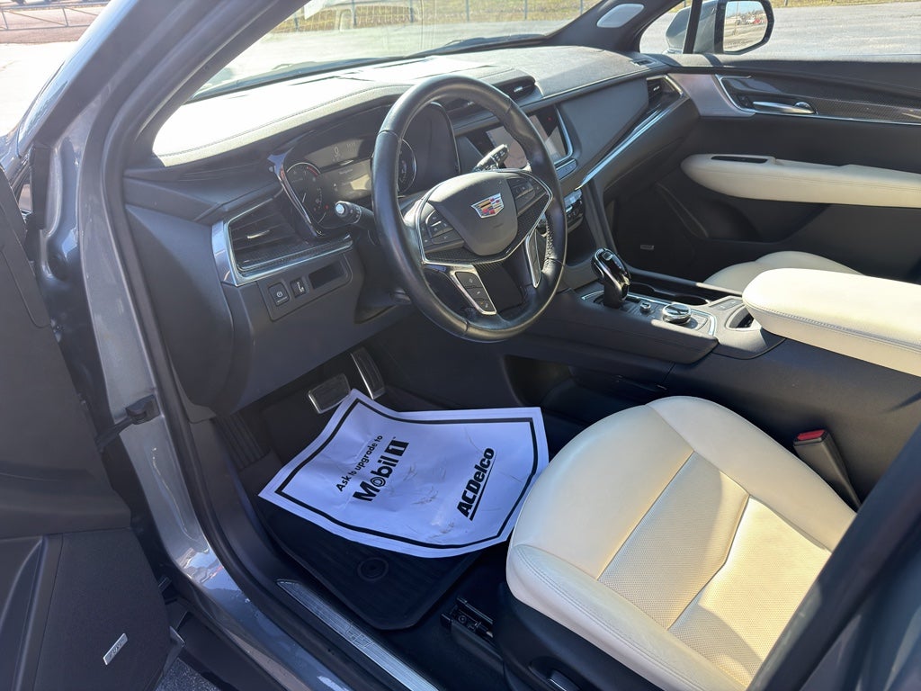 2021 Cadillac XT5 AWD Sport