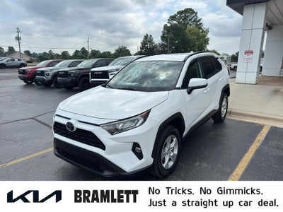 2021 Toyota RAV4 XLE