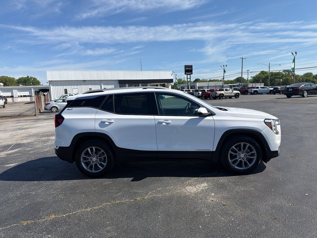 2022 GMC Terrain SLT