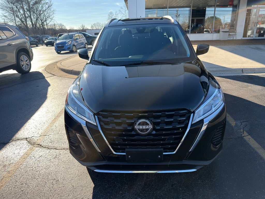 2023 Nissan Kicks SV