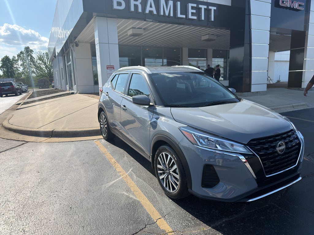 2024 Nissan Kicks SV