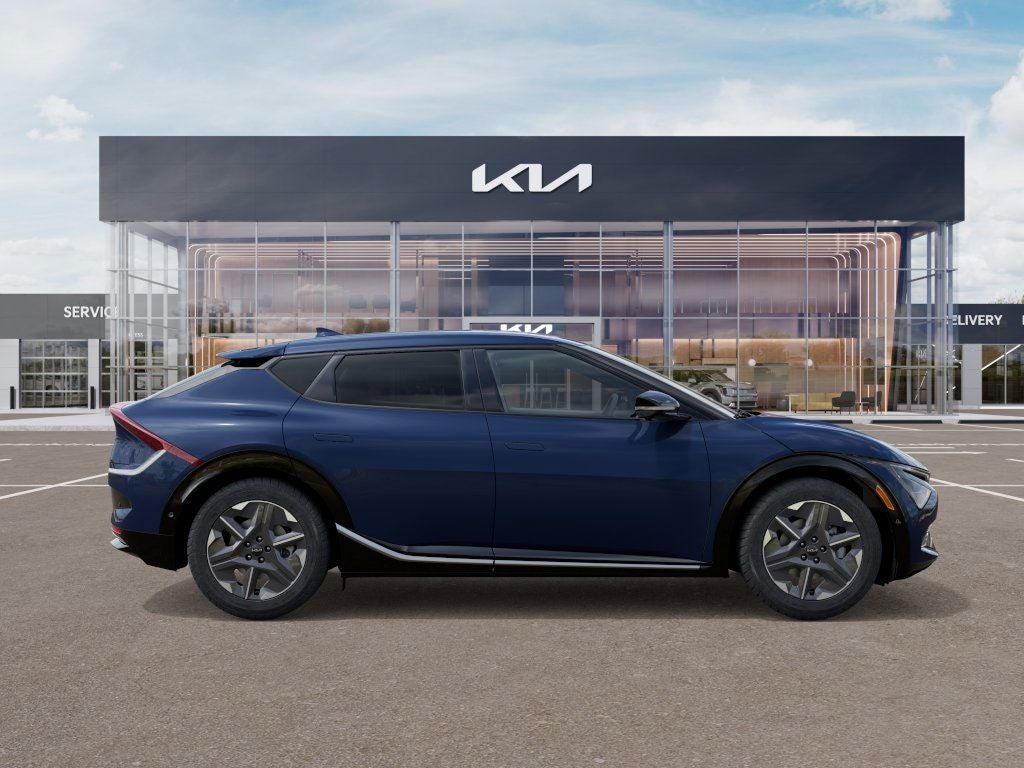 2025 Kia EV6 Base