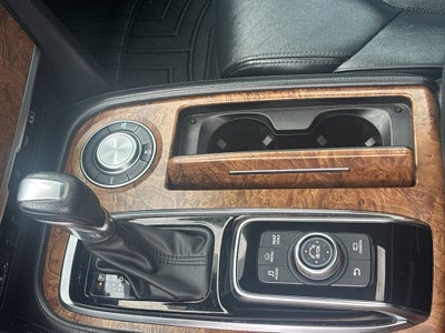 2022 Nissan Armada SL