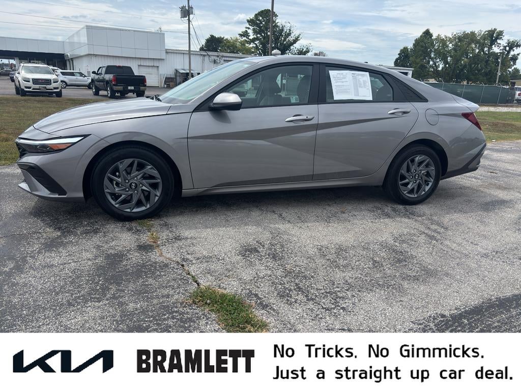 2024 Hyundai Elantra SEL